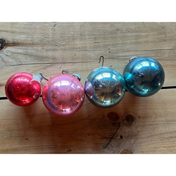 4 Vintage Mercury Glass Shiny Brite Christmas Ornaments. Snow cap (2) Blue/Pink - Picture 4 of 5